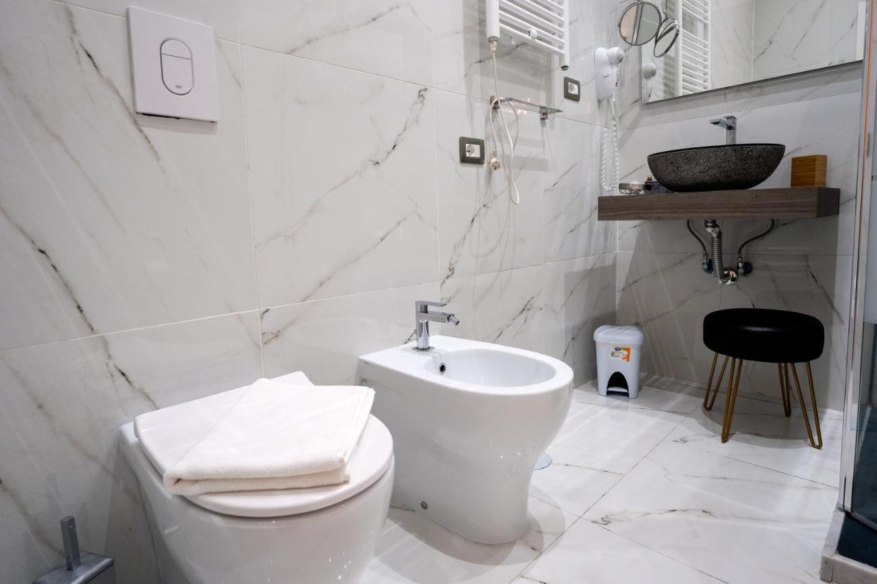 Antica Dimora Deluxe Bed & Breakfast Napoli Exterior foto