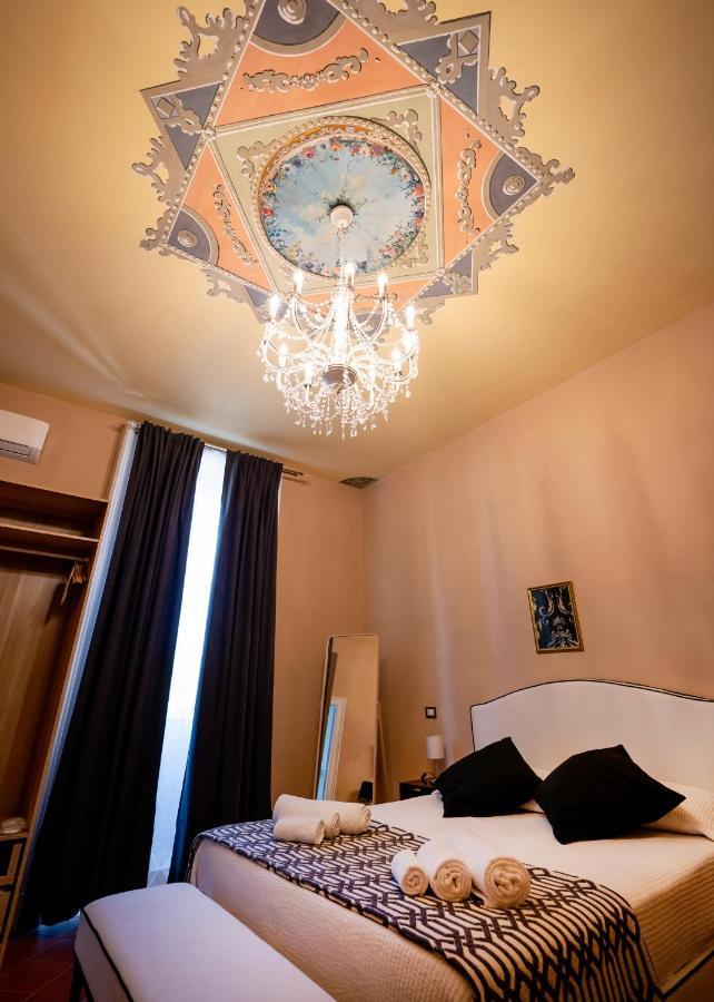 Antica Dimora Deluxe Bed & Breakfast Napoli Exterior foto