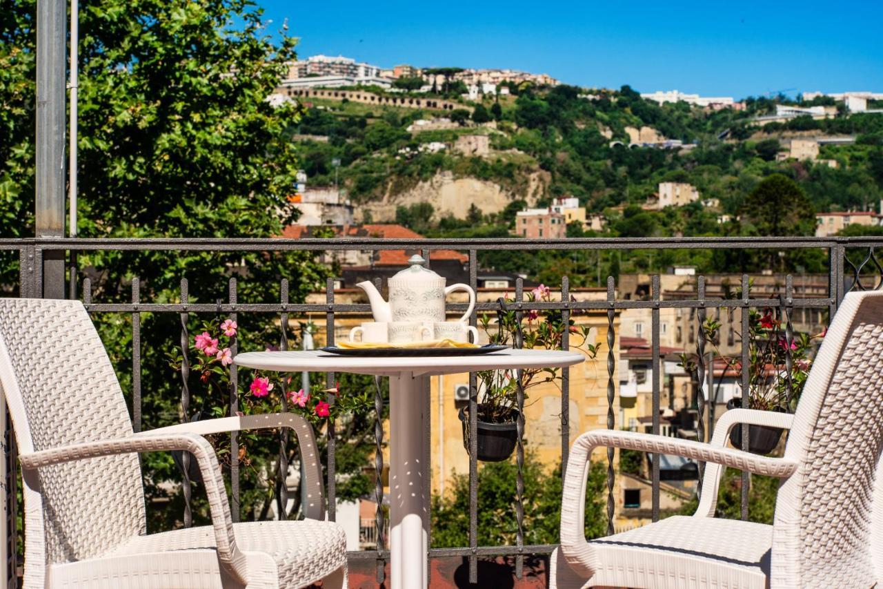 Antica Dimora Deluxe Bed & Breakfast Napoli Exterior foto